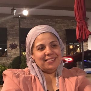 Meet your Posher, Zeinab